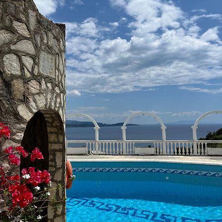 Dolphin Apartments 1 Parga Dış mekan fotoğraf